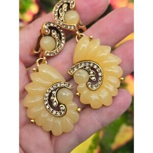 Vintage Oscar de la Renta Shrimp Resin Swirl Scalloped Art Deco Earrings